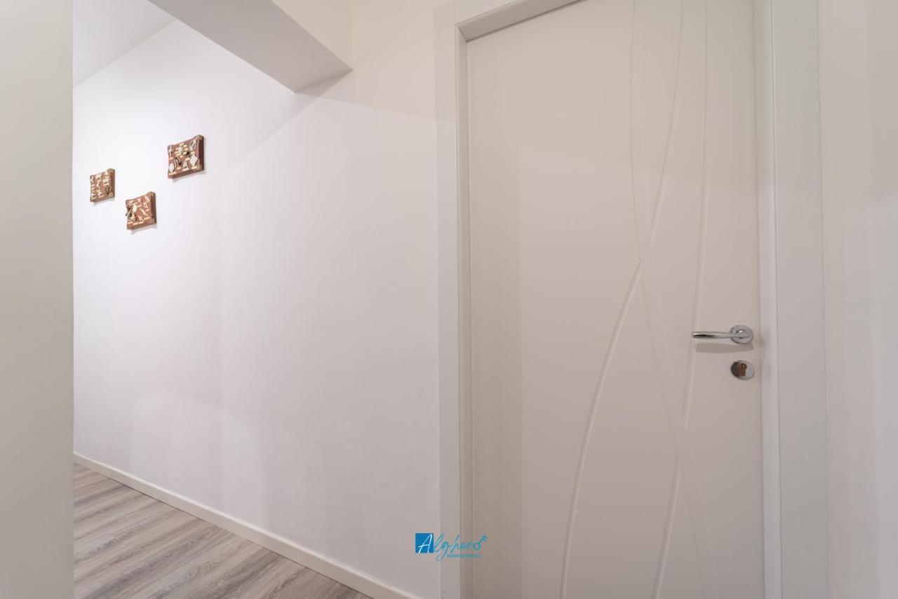 Mica Apt Alguer Exterior foto